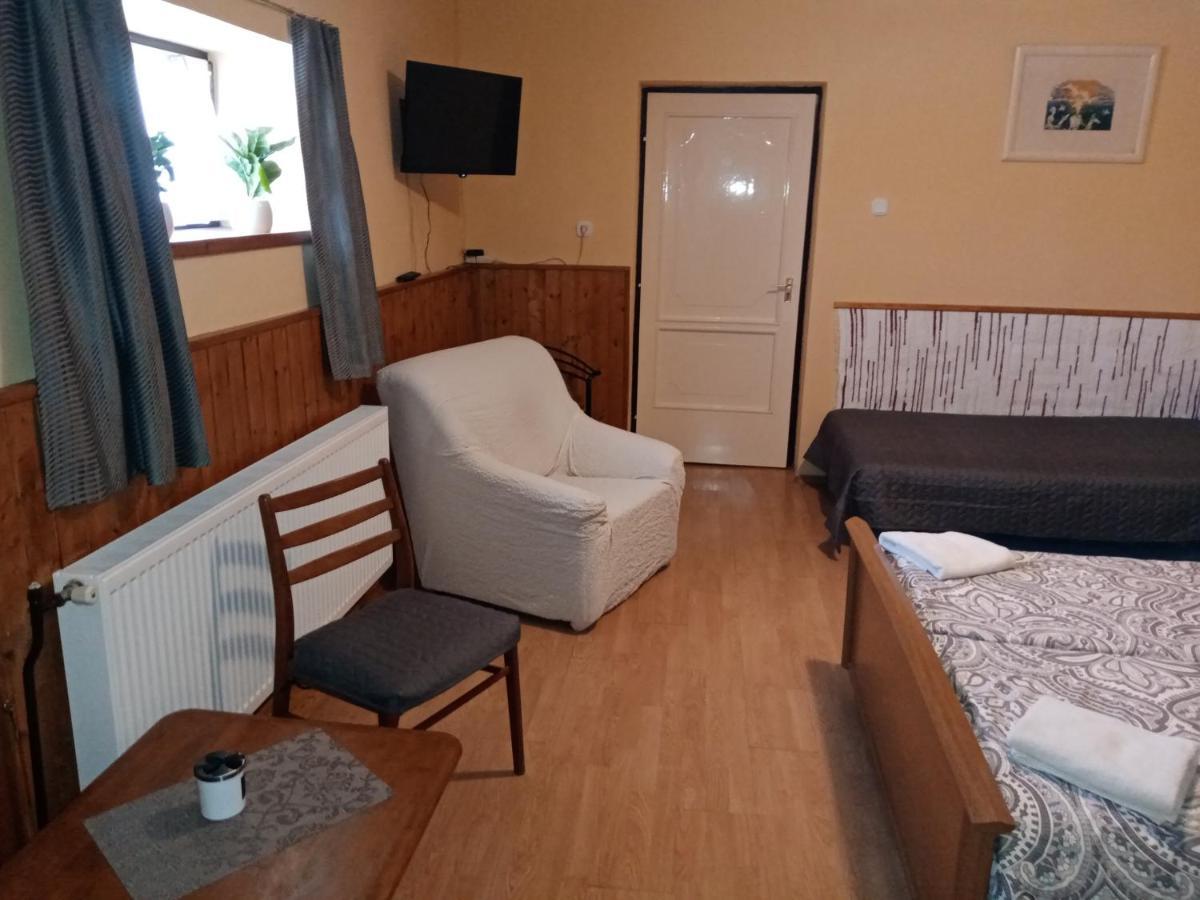 Vendektanya Vendeghaz Hotell Tapolca Exteriör bild
