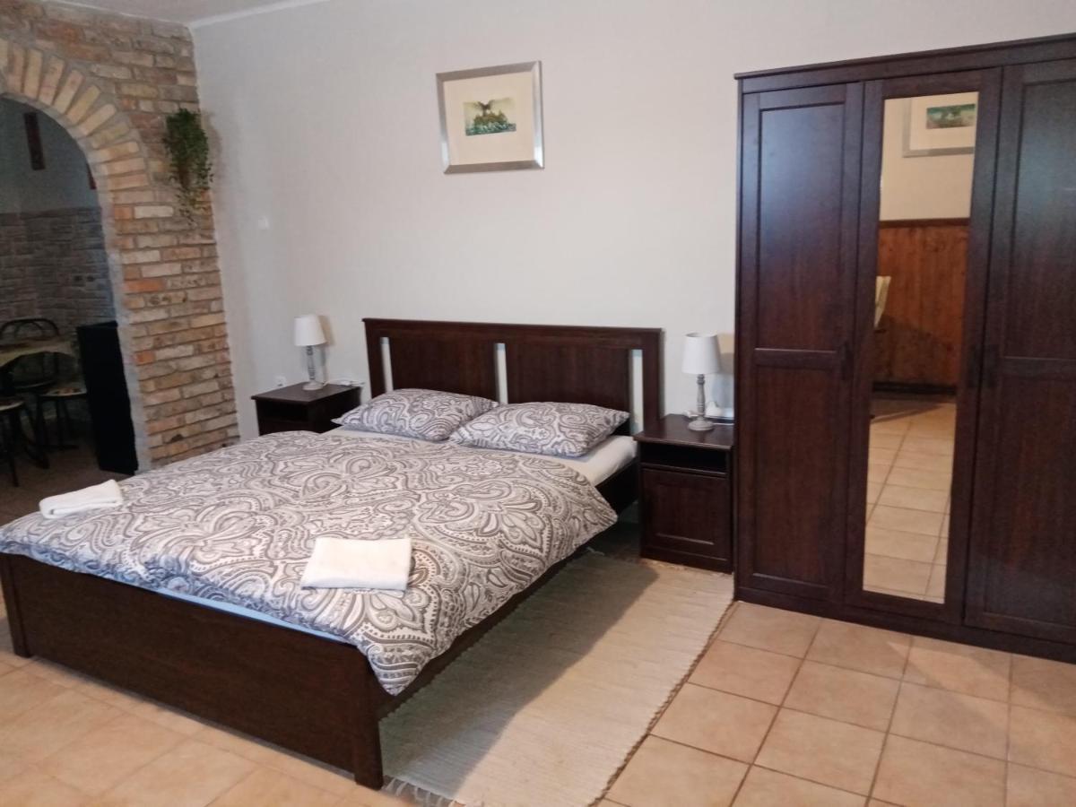 Vendektanya Vendeghaz Hotell Tapolca Exteriör bild