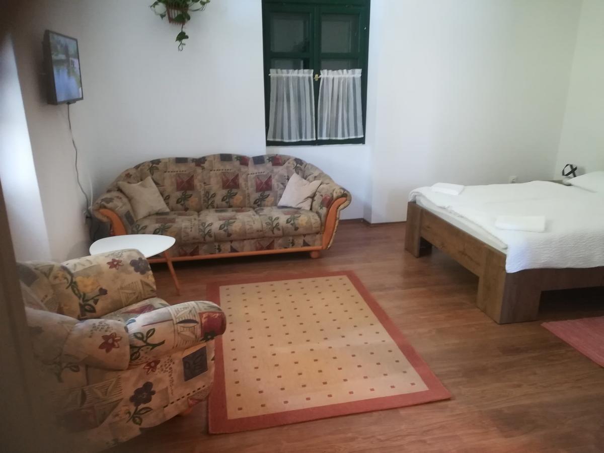Vendektanya Vendeghaz Hotell Tapolca Exteriör bild