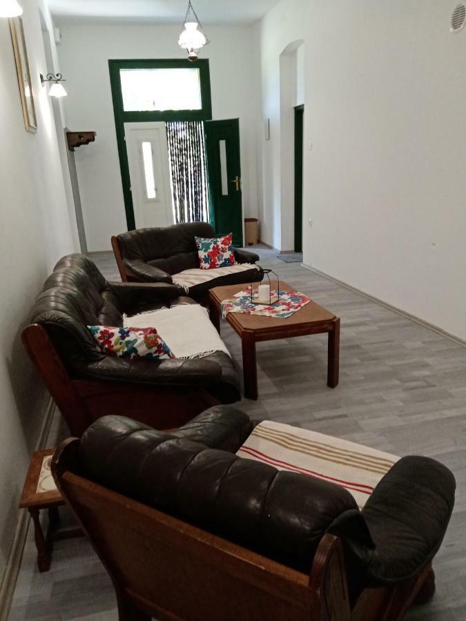 Vendektanya Vendeghaz Hotell Tapolca Exteriör bild