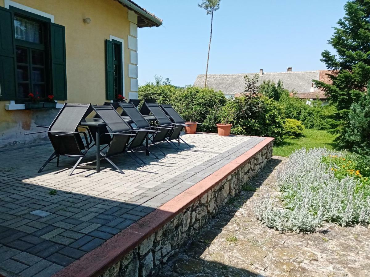 Vendektanya Vendeghaz Hotell Tapolca Exteriör bild