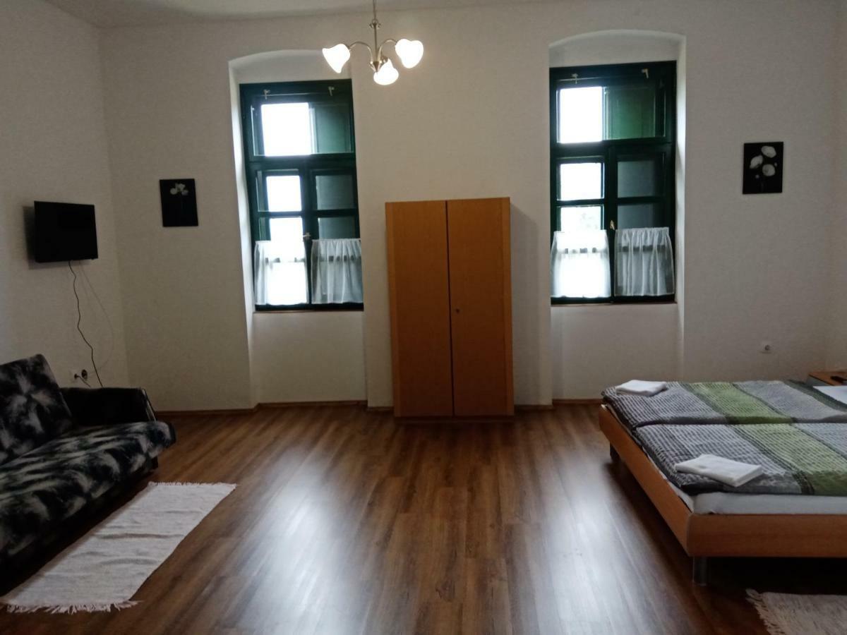 Vendektanya Vendeghaz Hotell Tapolca Exteriör bild